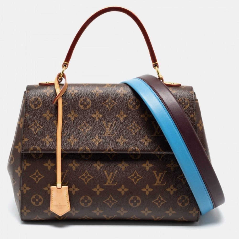 Louis Vuitton
Cluny Top Handle Bag Monogram Canvas MM; Like New! COA